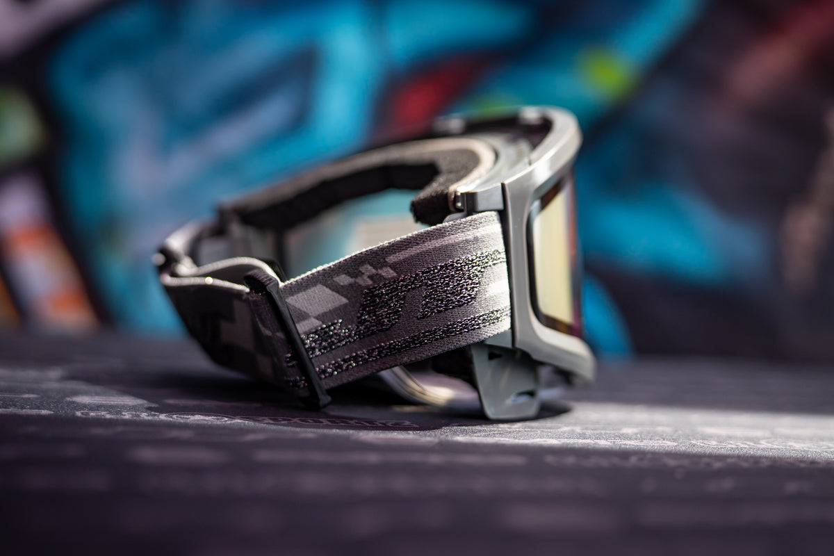 JT QLS Frame - Dark Gray w Clear Lens and Strap