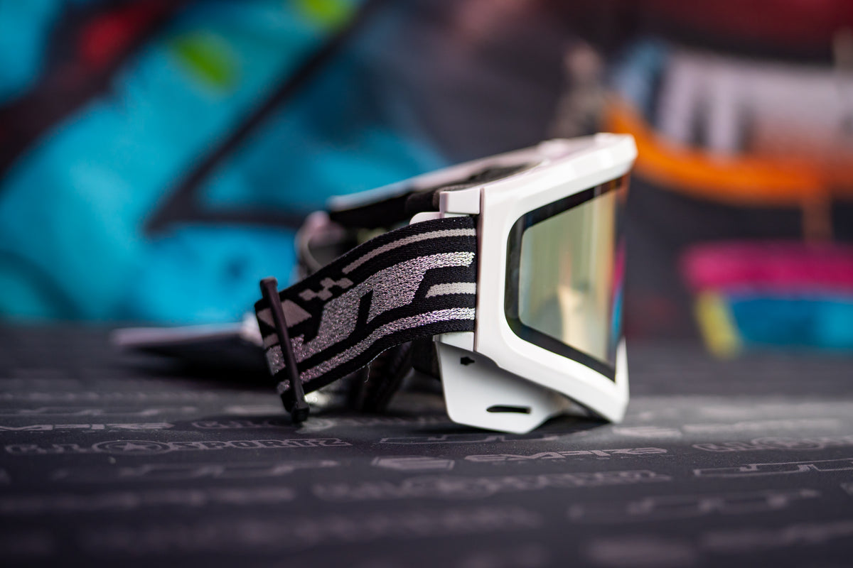 JT QLS Frame - White w Clear Lens and Strap